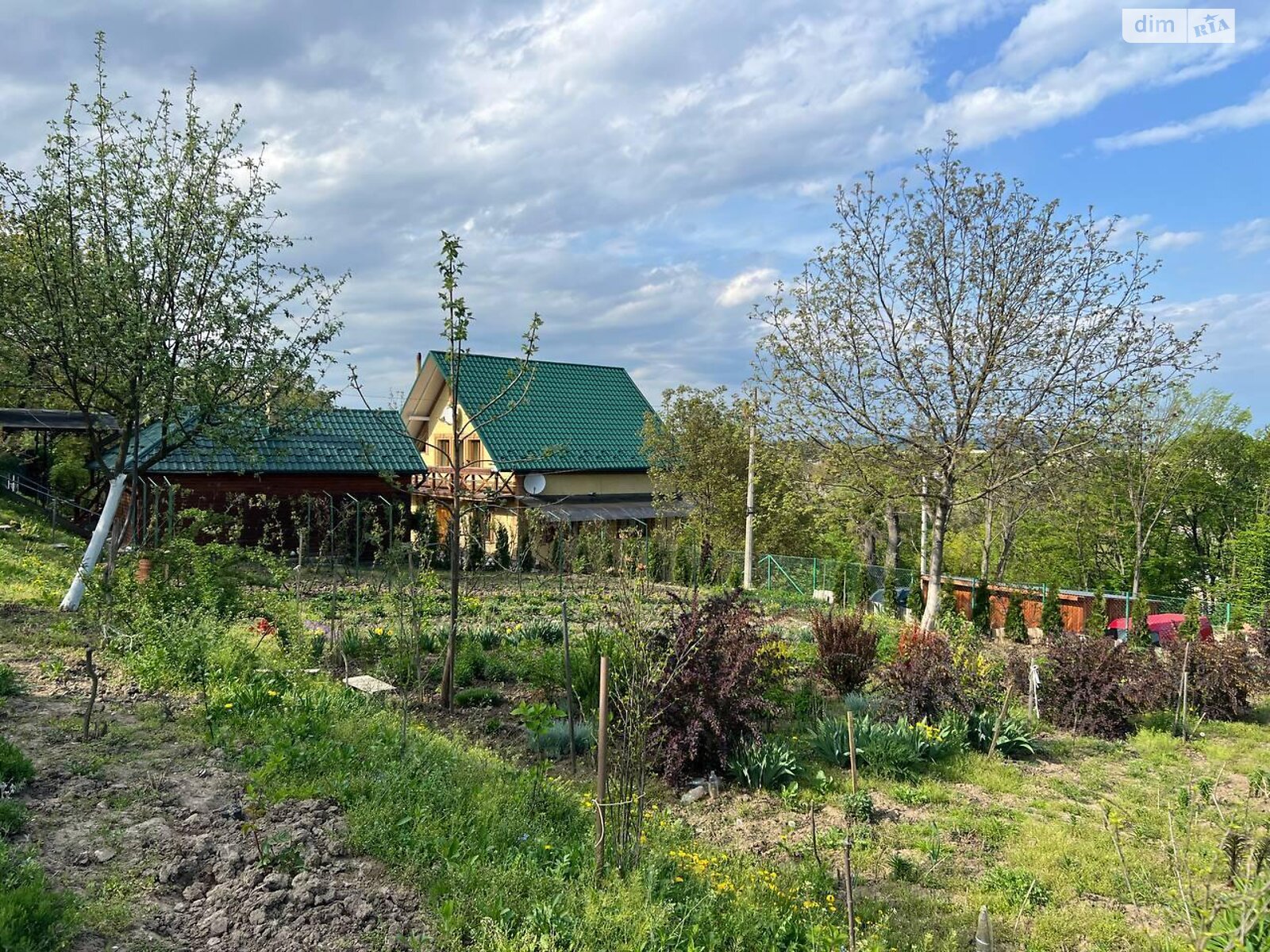 двухэтажный дом беседка, 178.5 кв. м, кирпич. Продажа в Черновцах район Роша фото 1 двухэтажный дом беседка, 178.5 кв. м, кирпич. Продажа в Черновцах район Роша фото 1