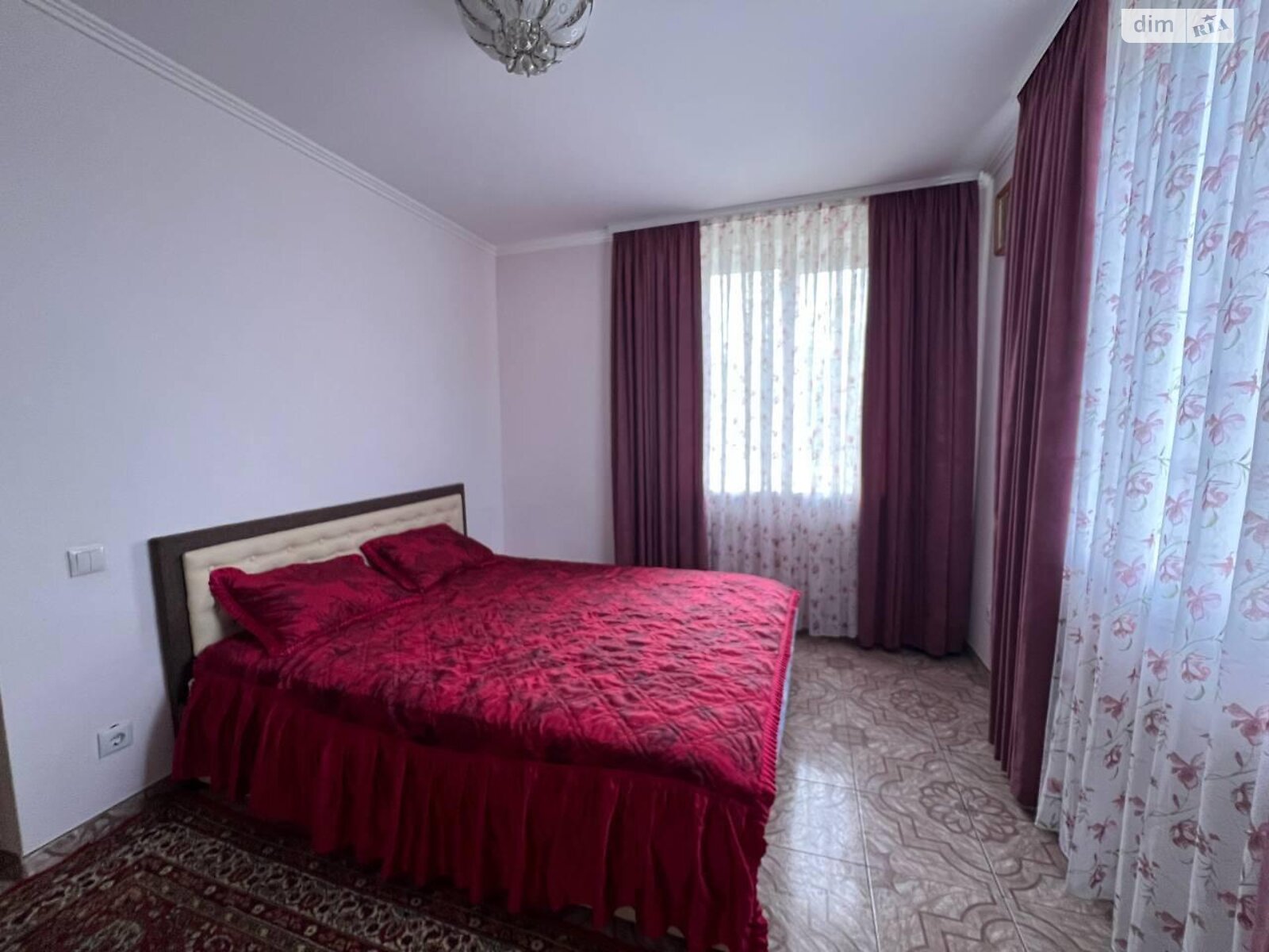 двухэтажный дом беседка, 178.5 кв. м, кирпич. Продажа в Черновцах район Роша фото 1 двухэтажный дом беседка, 178.5 кв. м, кирпич. Продажа в Черновцах район Роша фото 1