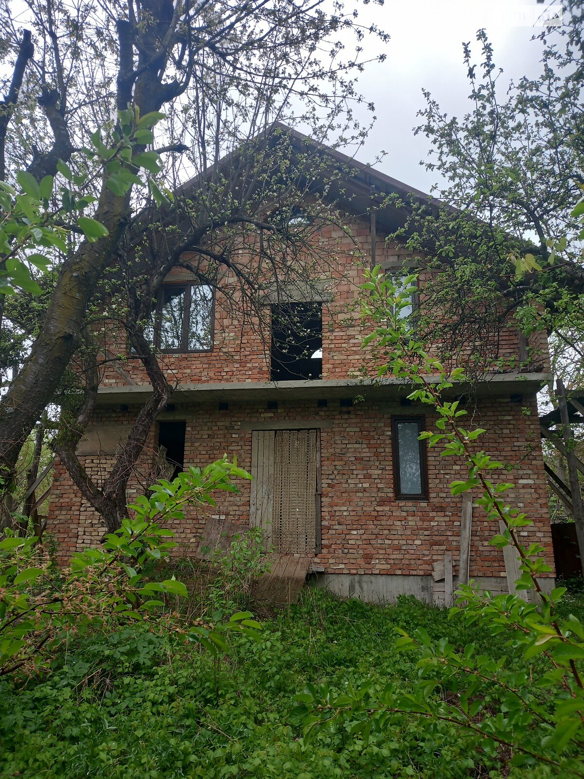 двухэтажный дом, 150 кв. м, кирпич. Продажа в Черновцах район Роша фото 1