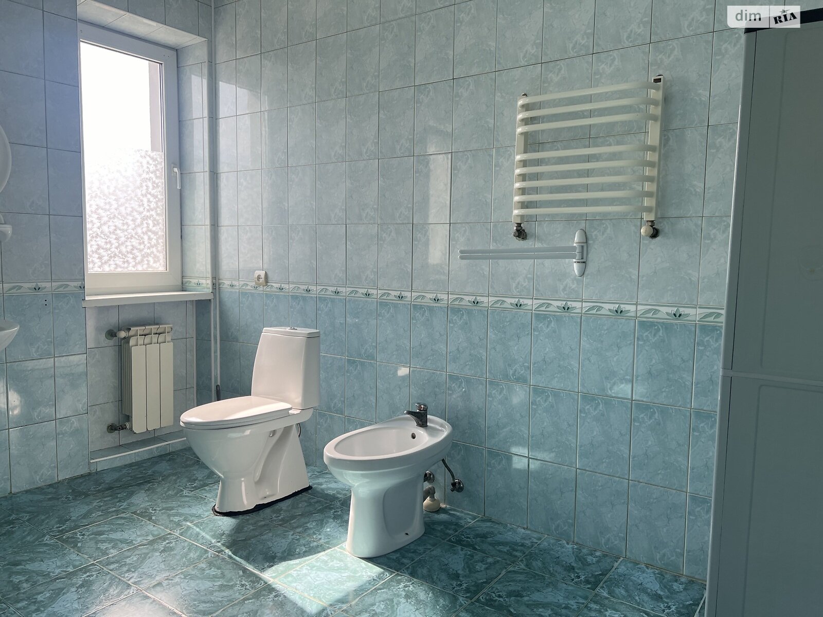 двухэтажный дом с отоплением, 246.1 кв. м, кирпич. Продажа в Черновцах район Роша фото 1 двухэтажный дом с отоплением, 246.1 кв. м, кирпич. Продажа в Черновцах район Роша фото 1