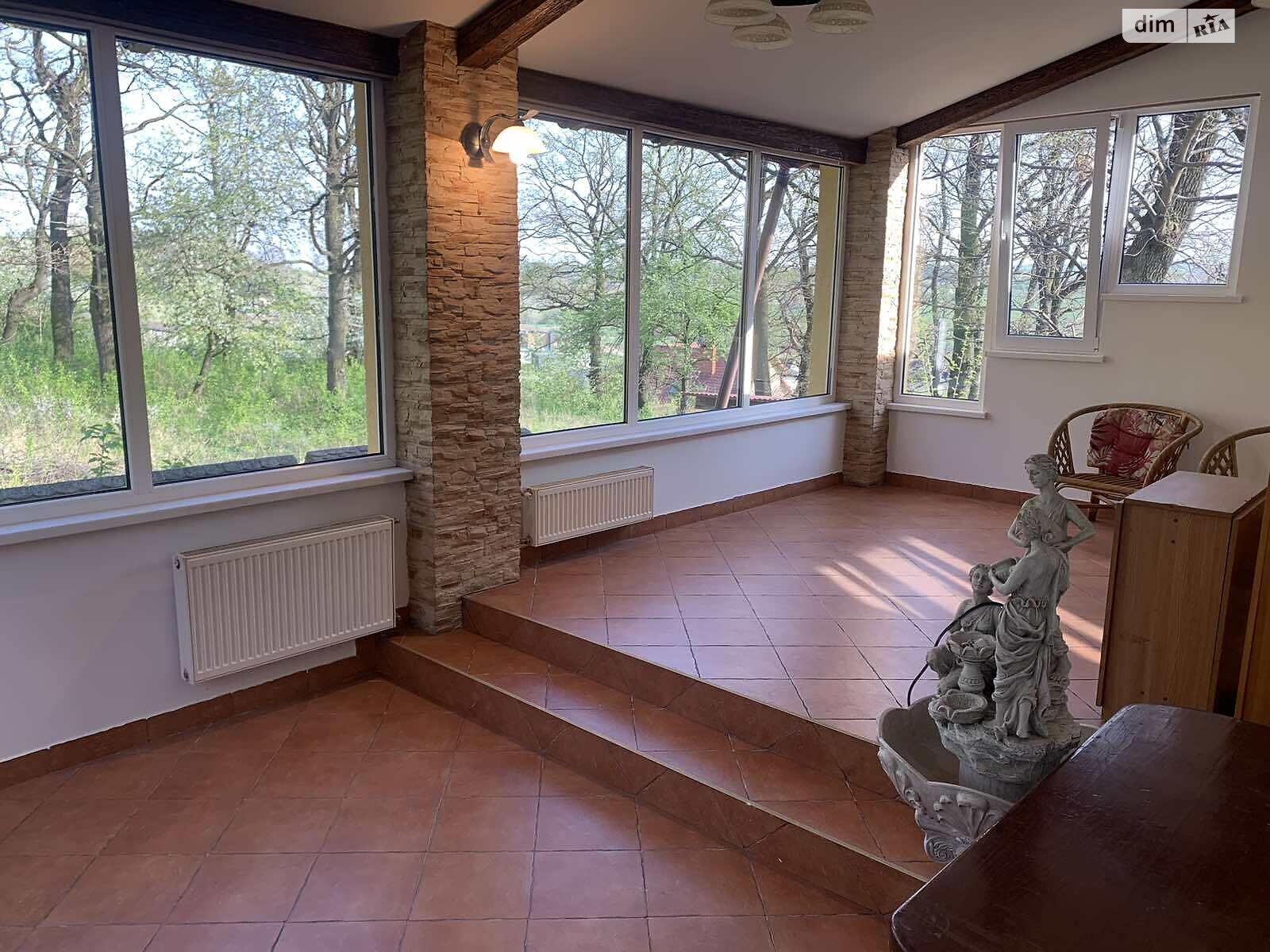 двоповерховий будинок з балконом, 150 кв. м, цегла. Продаж в Чернівцях, район Роша фото 1 двоповерховий будинок з балконом, 150 кв. м, цегла. Продаж в Чернівцях, район Роша фото 1