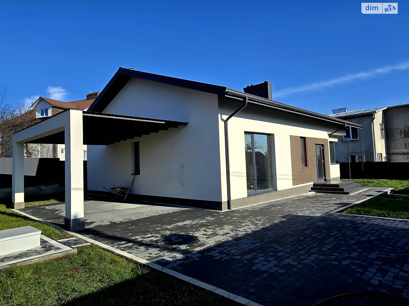 одноповерховий будинок з опаленням, 115 кв. м, кирпич. Продаж в Чернівцях, район Роша фото 1 одноповерховий будинок з опаленням, 115 кв. м, кирпич. Продаж в Чернівцях, район Роша фото 1