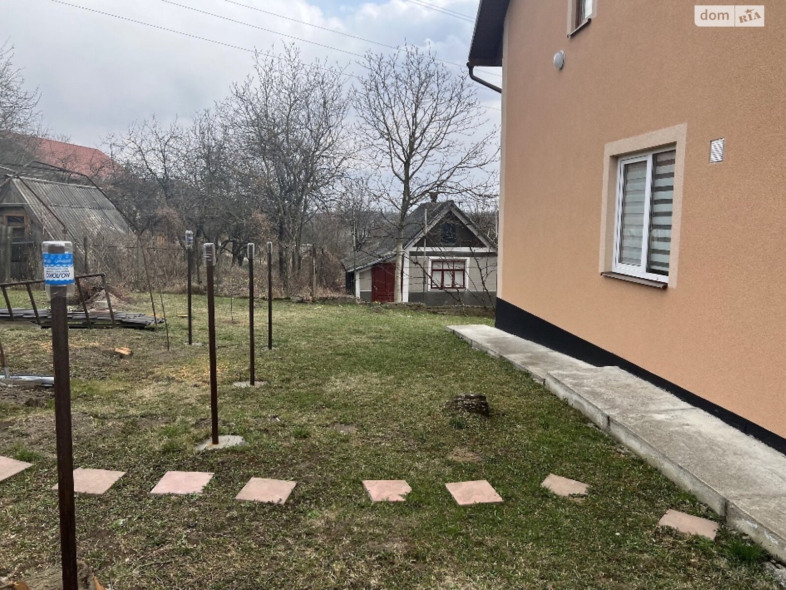 двухэтажный дом, 168 кв. м, кирпич. Продажа в Черновцах район Роша фото 1 двухэтажный дом, 168 кв. м, кирпич. Продажа в Черновцах район Роша фото 1