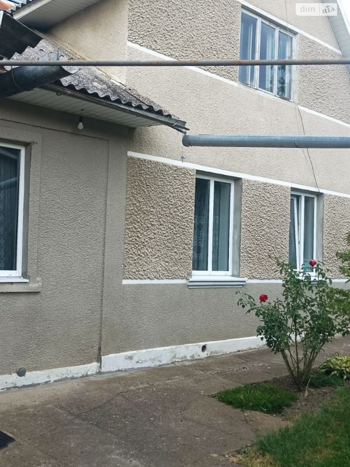 одноповерховий будинок з гаражем, 99 кв. м, цегла. Продаж в Чернівцях, район Садгора фото 1 одноповерховий будинок з гаражем, 99 кв. м, цегла. Продаж в Чернівцях, район Садгора фото 1