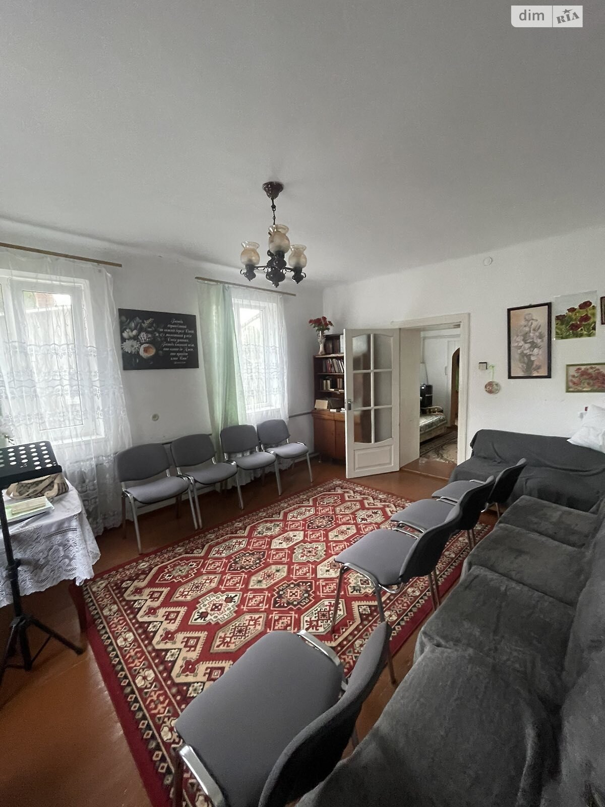 одноповерховий будинок з гаражем, 99 кв. м, цегла. Продаж в Чернівцях, район Садгора фото 1 одноповерховий будинок з гаражем, 99 кв. м, цегла. Продаж в Чернівцях, район Садгора фото 1