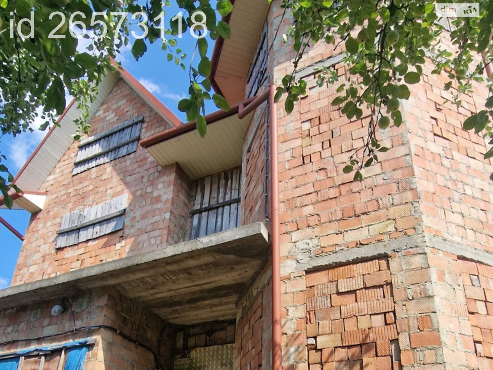 чотириповерховий будинок з гаражем, 195 кв. м, цегла. Продаж в Чернівцях, район Садгора фото 1 чотириповерховий будинок з гаражем, 195 кв. м, цегла. Продаж в Чернівцях, район Садгора фото 1