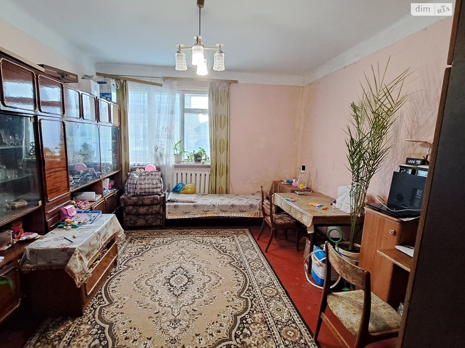 одноэтажный дом с гаражом, 112.4 кв. м, кирпич. Продажа в Черновцах район Садгора фото 1