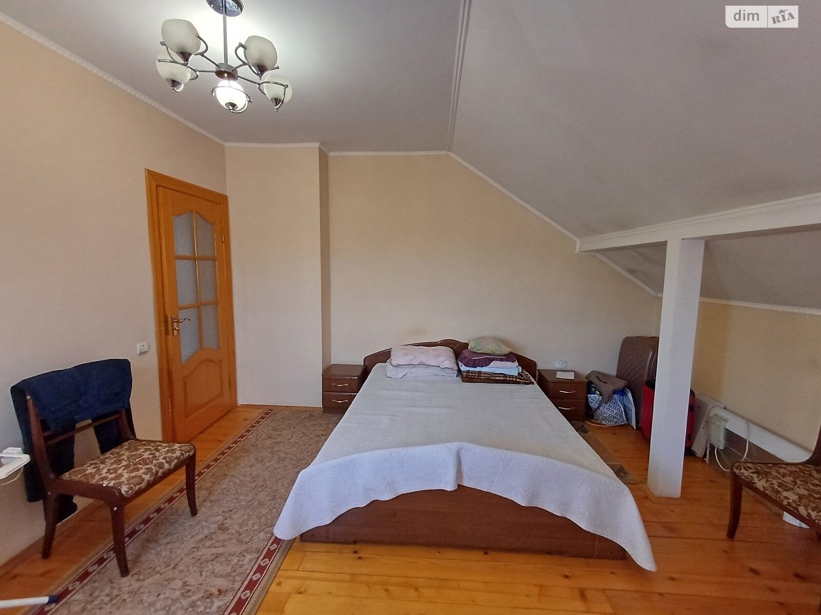 двухэтажный дом с гаражом, 115 кв. м, кирпич. Продажа в Черновцах район Садгора фото 1 двухэтажный дом с гаражом, 115 кв. м, кирпич. Продажа в Черновцах район Садгора фото 1