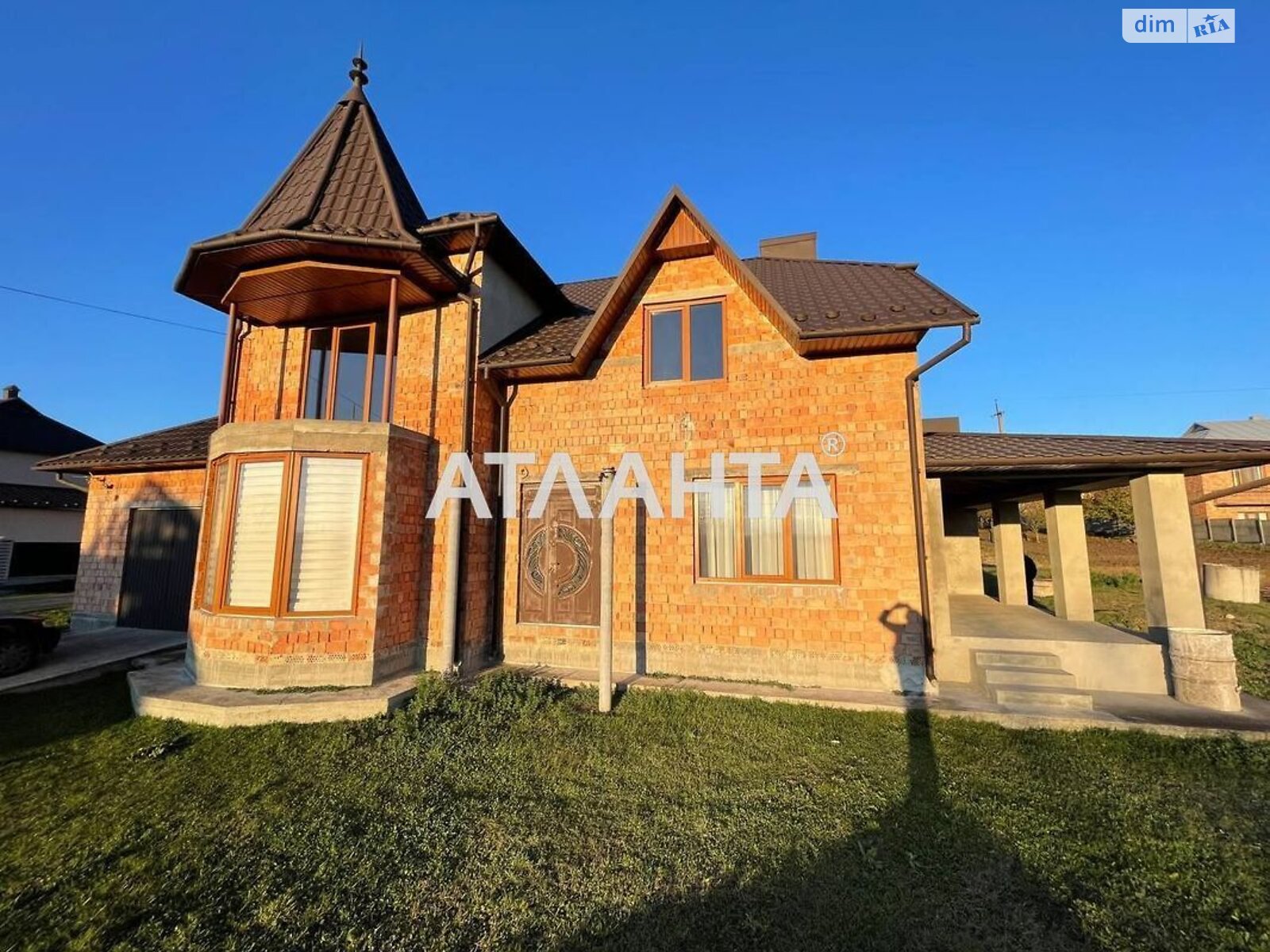 двухэтажный дом, 226 кв. м, кирпич. Продажа в Черновцах район Садгорский фото 1