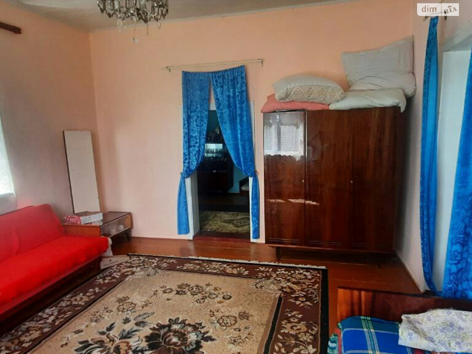 одноэтажный дом, 92 кв. м, кирпич. Продажа в Черновцах район Садгорский фото 1 одноэтажный дом, 92 кв. м, кирпич. Продажа в Черновцах район Садгорский фото 1