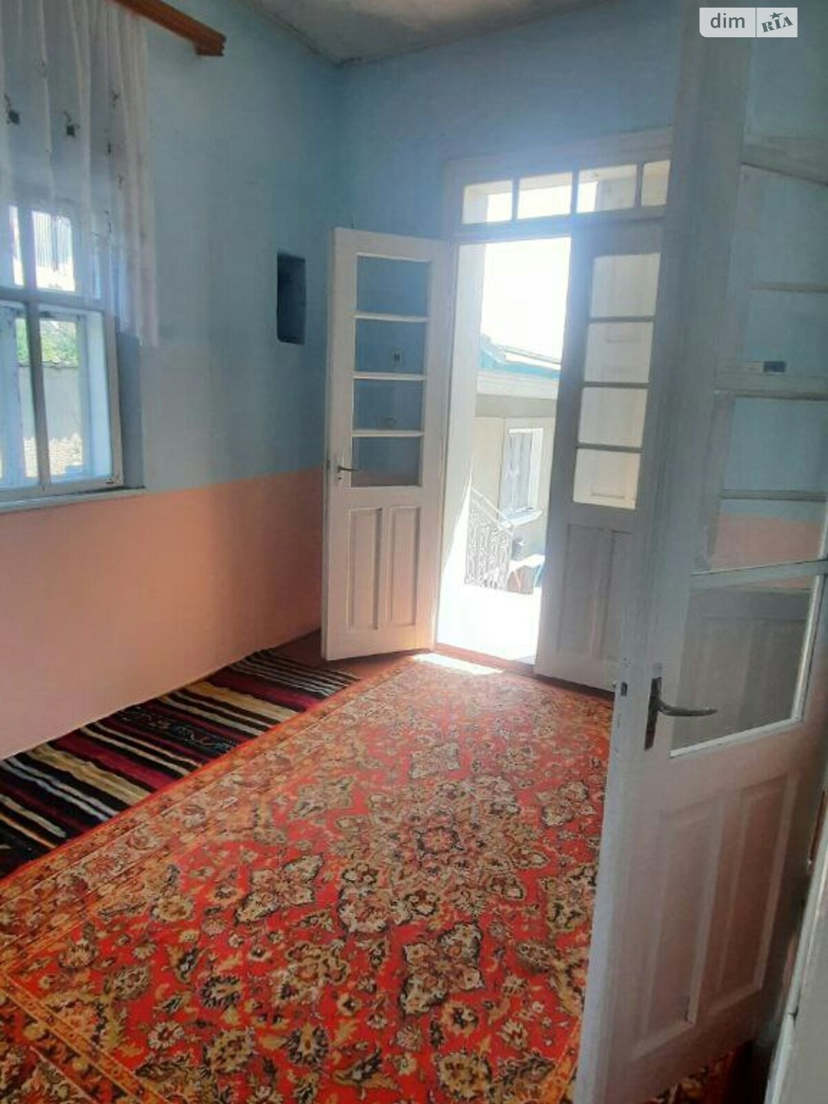 одноэтажный дом, 92 кв. м, кирпич. Продажа в Черновцах район Садгорский фото 1 одноэтажный дом, 92 кв. м, кирпич. Продажа в Черновцах район Садгорский фото 1