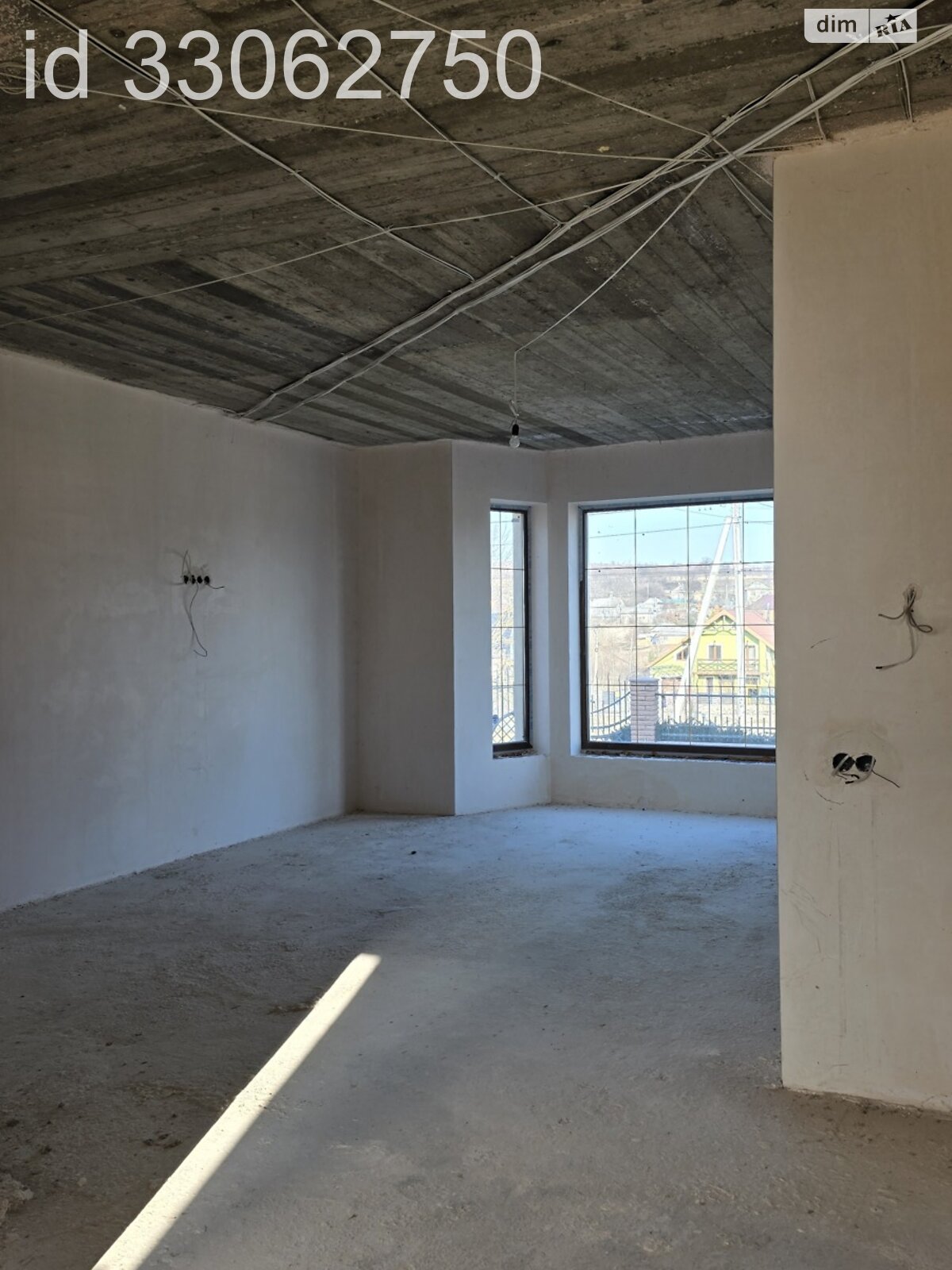 двоповерховий будинок з верандою, 210.3 кв. м, кирпич. Продаж в Чернівцях, район Садгірський фото 1 двоповерховий будинок з верандою, 210.3 кв. м, кирпич. Продаж в Чернівцях, район Садгірський фото 1