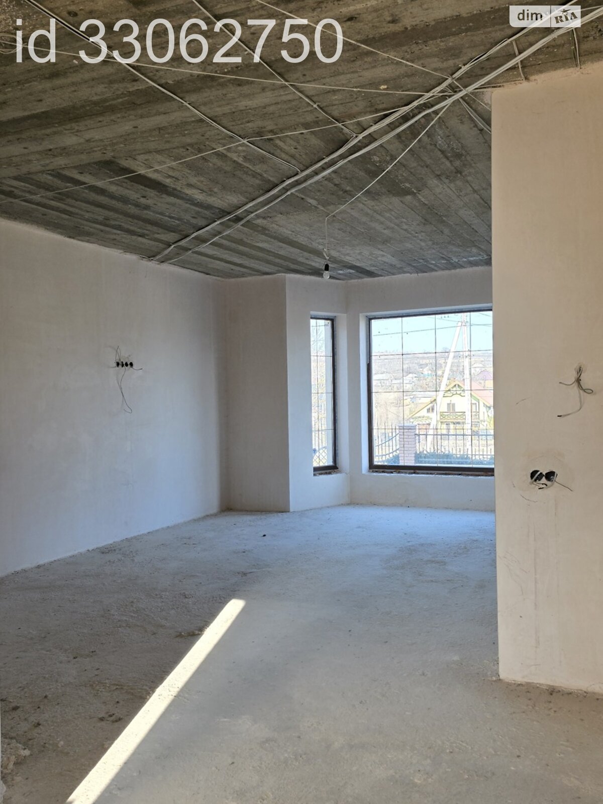 двоповерховий будинок з верандою, 210.3 кв. м, кирпич. Продаж в Чернівцях, район Садгірський фото 1 двоповерховий будинок з верандою, 210.3 кв. м, кирпич. Продаж в Чернівцях, район Садгірський фото 1