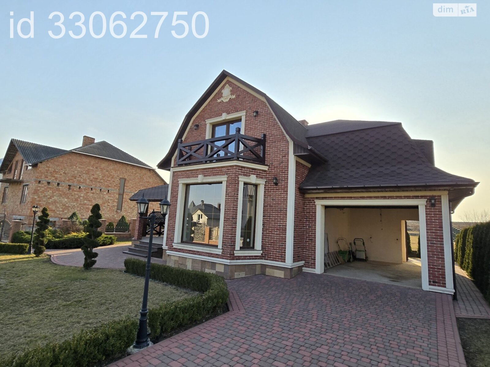 двоповерховий будинок з верандою, 210.3 кв. м, кирпич. Продаж в Чернівцях, район Садгірський фото 1 двоповерховий будинок з верандою, 210.3 кв. м, кирпич. Продаж в Чернівцях, район Садгірський фото 1