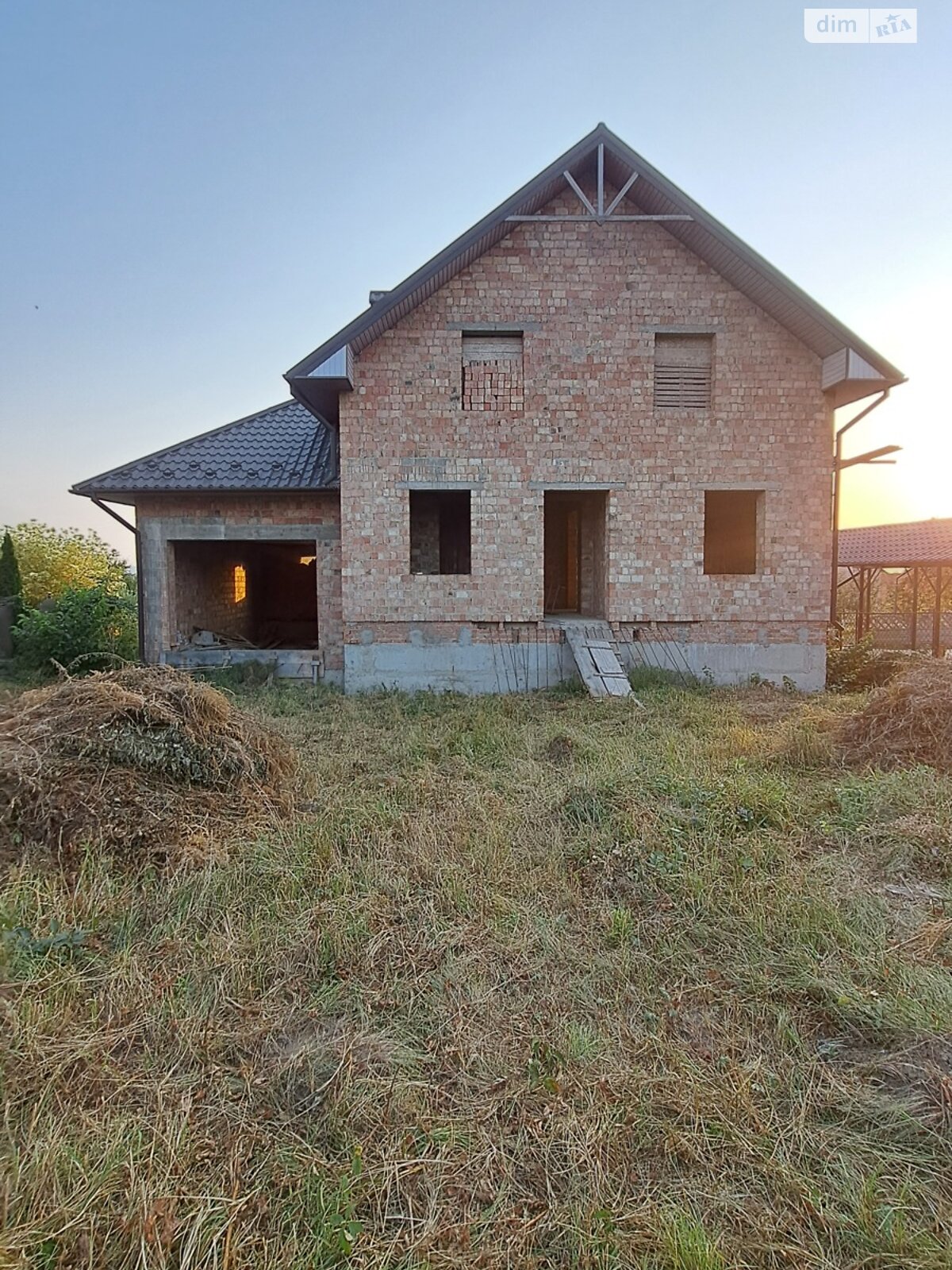 двоповерховий будинок, 240 кв. м, кирпич. Продаж в Чернівцях, район Садгірський фото 1 двоповерховий будинок, 240 кв. м, кирпич. Продаж в Чернівцях, район Садгірський фото 1