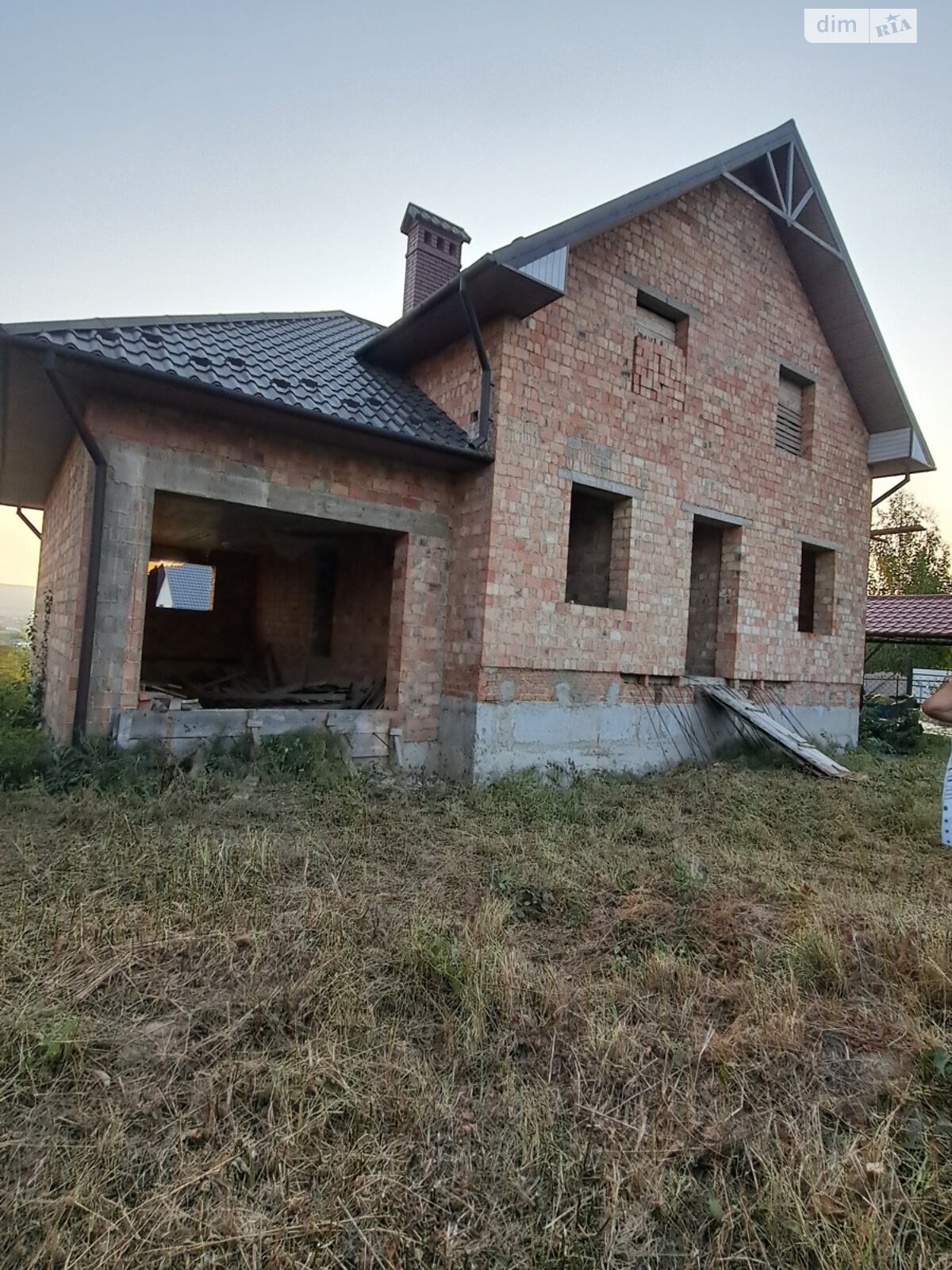 двоповерховий будинок, 240 кв. м, кирпич. Продаж в Чернівцях, район Садгірський фото 1 двоповерховий будинок, 240 кв. м, кирпич. Продаж в Чернівцях, район Садгірський фото 1