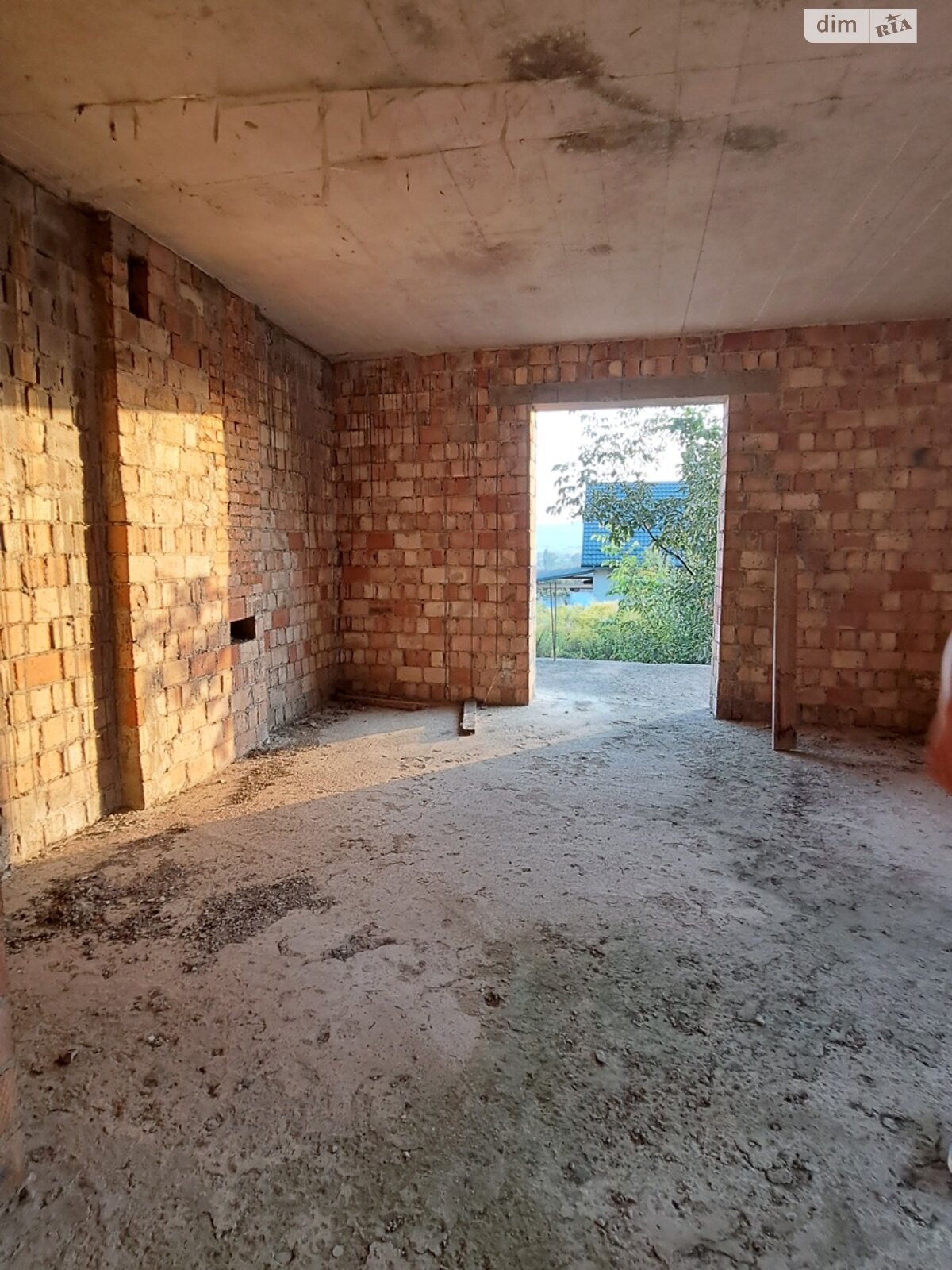 двоповерховий будинок, 240 кв. м, кирпич. Продаж в Чернівцях, район Садгірський фото 1 двоповерховий будинок, 240 кв. м, кирпич. Продаж в Чернівцях, район Садгірський фото 1