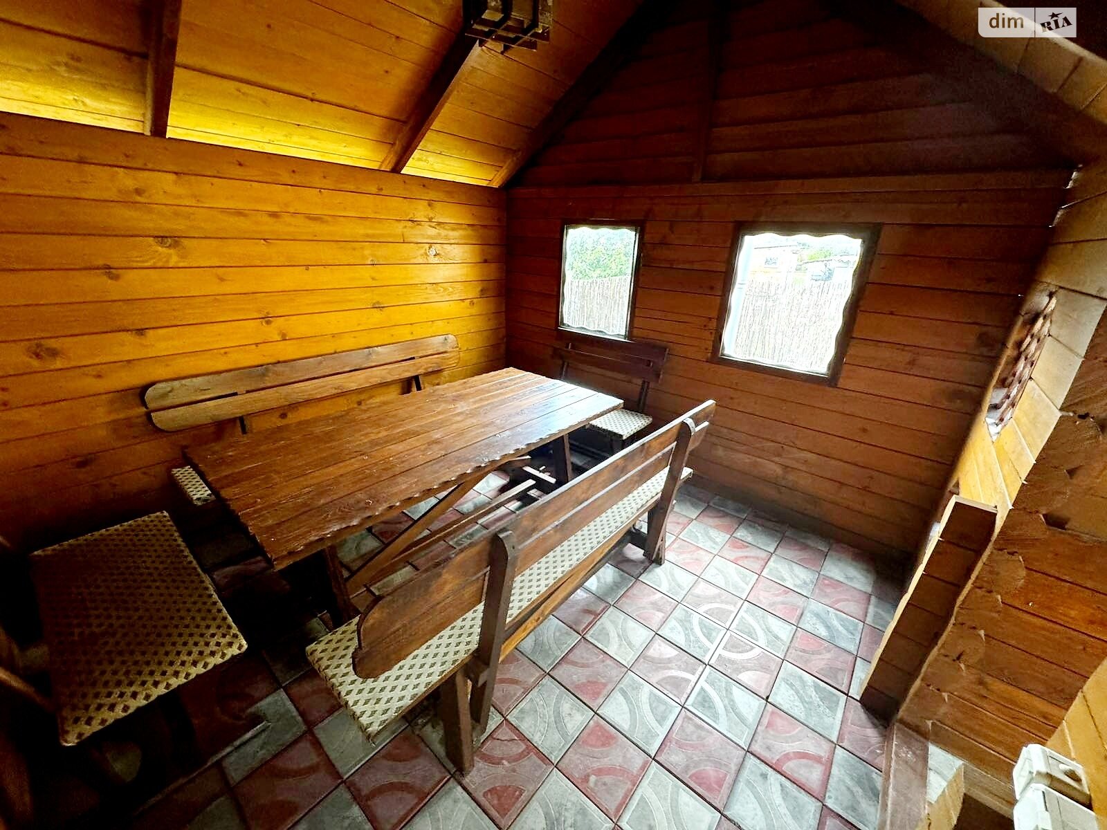 одноэтажный дом с гаражом, 152 кв. м, кирпич. Продажа в Черновцах район Садгорский фото 1 одноэтажный дом с гаражом, 152 кв. м, кирпич. Продажа в Черновцах район Садгорский фото 1