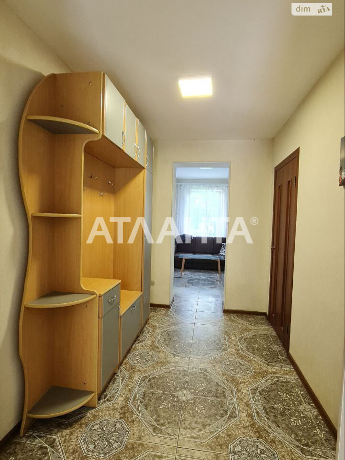 одноэтажный дом беседка, 81.1 кв. м, кирпич. Продажа в Черновцах район Садгорский фото 1 одноэтажный дом беседка, 81.1 кв. м, кирпич. Продажа в Черновцах район Садгорский фото 1