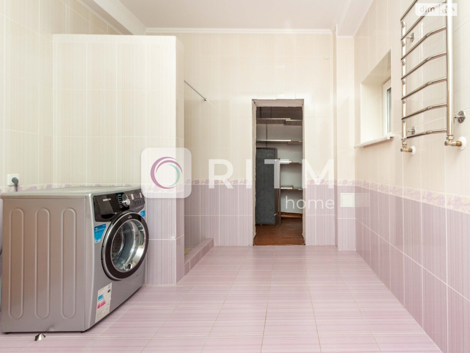 двоповерховий будинок з опаленням, 250 кв. м, цегла. Продаж у Чернівцях фото 1 двоповерховий будинок з опаленням, 250 кв. м, цегла. Продаж у Чернівцях фото 1