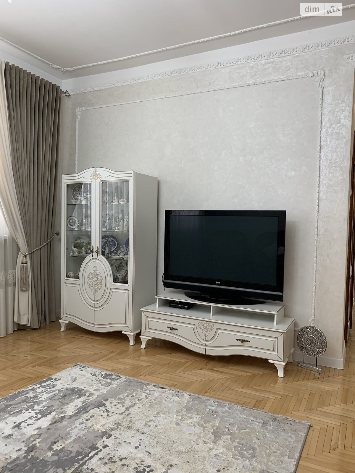 двухэтажный дом с верандой, 247 кв. м, кирпич. Продажа в Черновцах район Шевченковский фото 1 двухэтажный дом с верандой, 247 кв. м, кирпич. Продажа в Черновцах район Шевченковский фото 1
