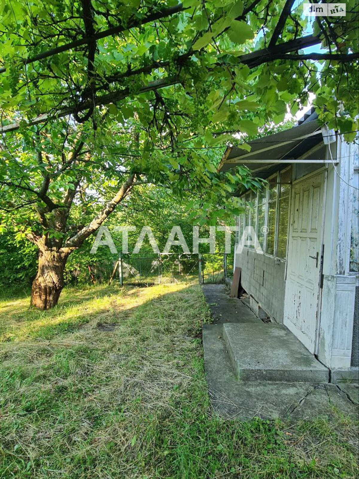 двухэтажный дом, 42 кв. м, кирпич. Продажа в Черновцах район Шевченковский фото 1 двухэтажный дом, 42 кв. м, кирпич. Продажа в Черновцах район Шевченковский фото 1