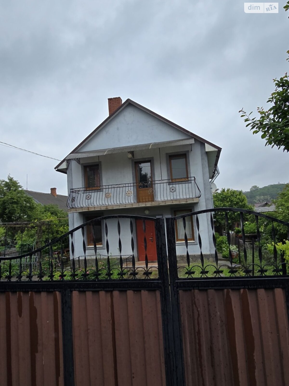 двоповерховий будинок з опаленням, 107 кв. м, цегла. Продаж в Чернівцях, район Шевченківський фото 1 двоповерховий будинок з опаленням, 107 кв. м, цегла. Продаж в Чернівцях, район Шевченківський фото 1