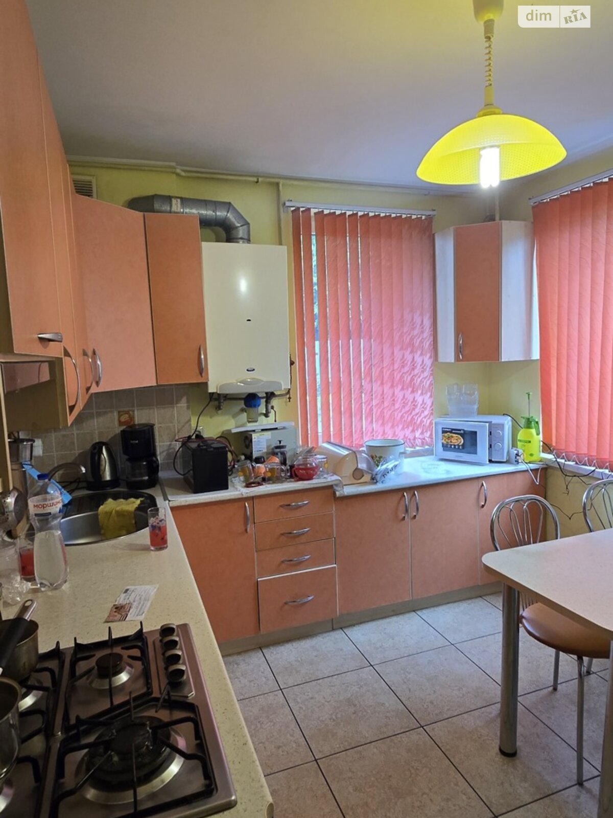 двоповерховий будинок з опаленням, 107 кв. м, цегла. Продаж в Чернівцях, район Шевченківський фото 1 двоповерховий будинок з опаленням, 107 кв. м, цегла. Продаж в Чернівцях, район Шевченківський фото 1