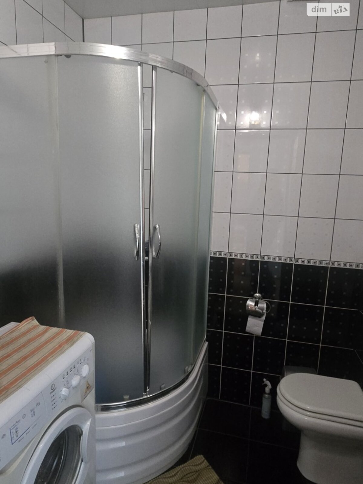двоповерховий будинок з опаленням, 107 кв. м, цегла. Продаж в Чернівцях, район Шевченківський фото 1 двоповерховий будинок з опаленням, 107 кв. м, цегла. Продаж в Чернівцях, район Шевченківський фото 1