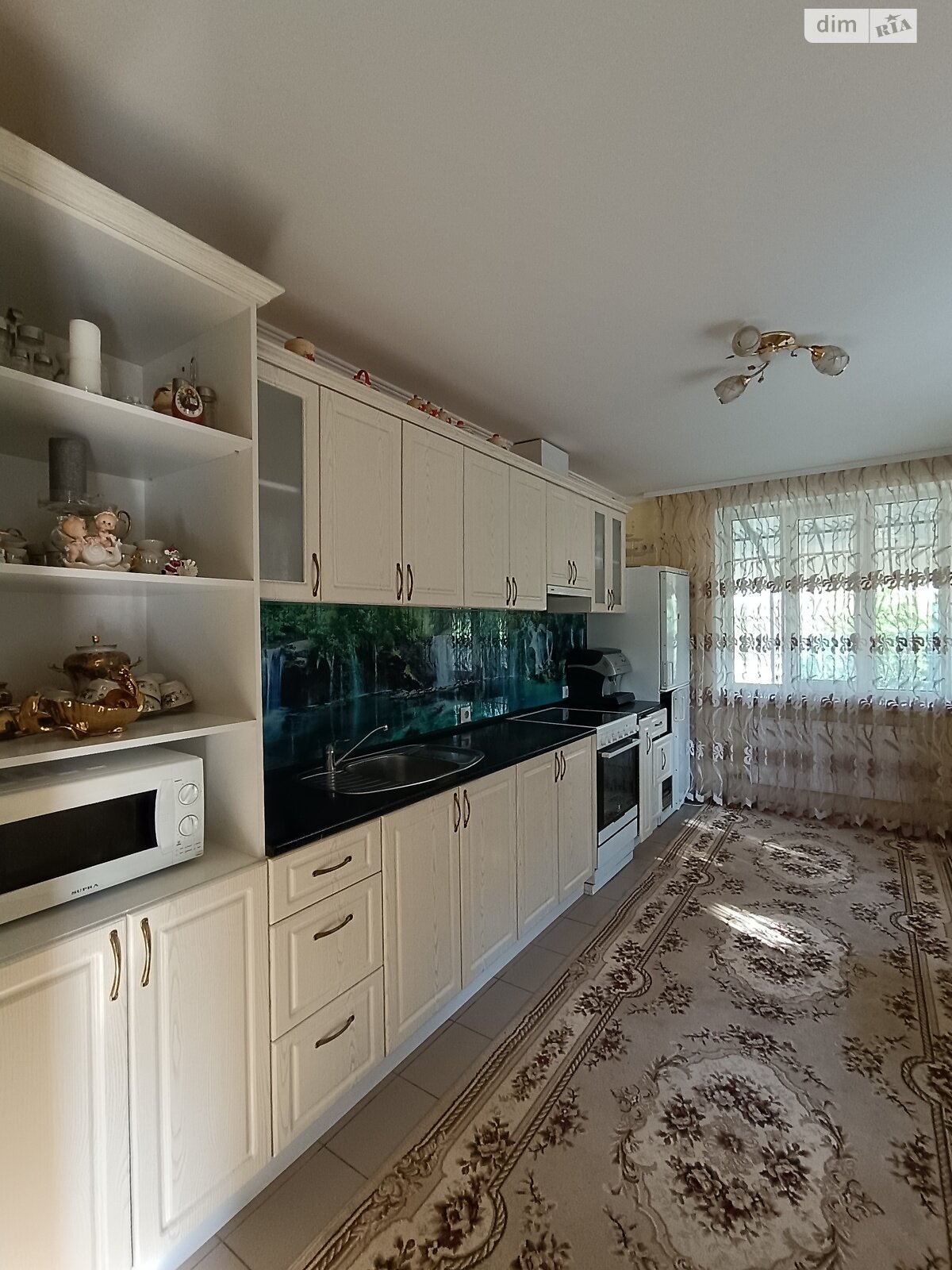 двоповерховий будинок, 182 кв. м, цегла. Продаж в Чернівцях, район Шевченківський фото 1 двоповерховий будинок, 182 кв. м, цегла. Продаж в Чернівцях, район Шевченківський фото 1