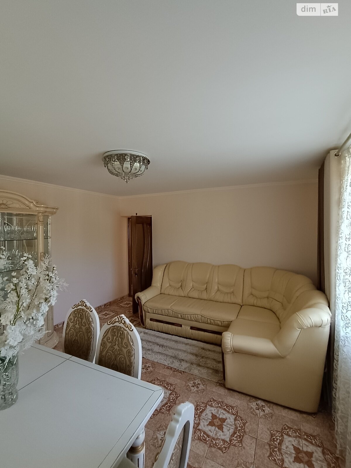 двоповерховий будинок, 182 кв. м, цегла. Продаж в Чернівцях, район Шевченківський фото 1 двоповерховий будинок, 182 кв. м, цегла. Продаж в Чернівцях, район Шевченківський фото 1