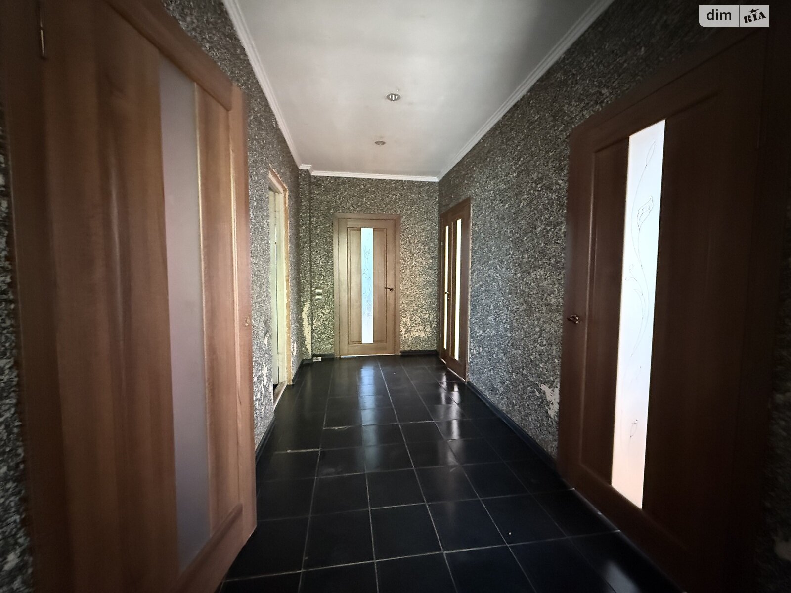 одноэтажный дом, 126 кв. м, кирпич. Продажа в Черновцах район Шевченковский фото 1 одноэтажный дом, 126 кв. м, кирпич. Продажа в Черновцах район Шевченковский фото 1