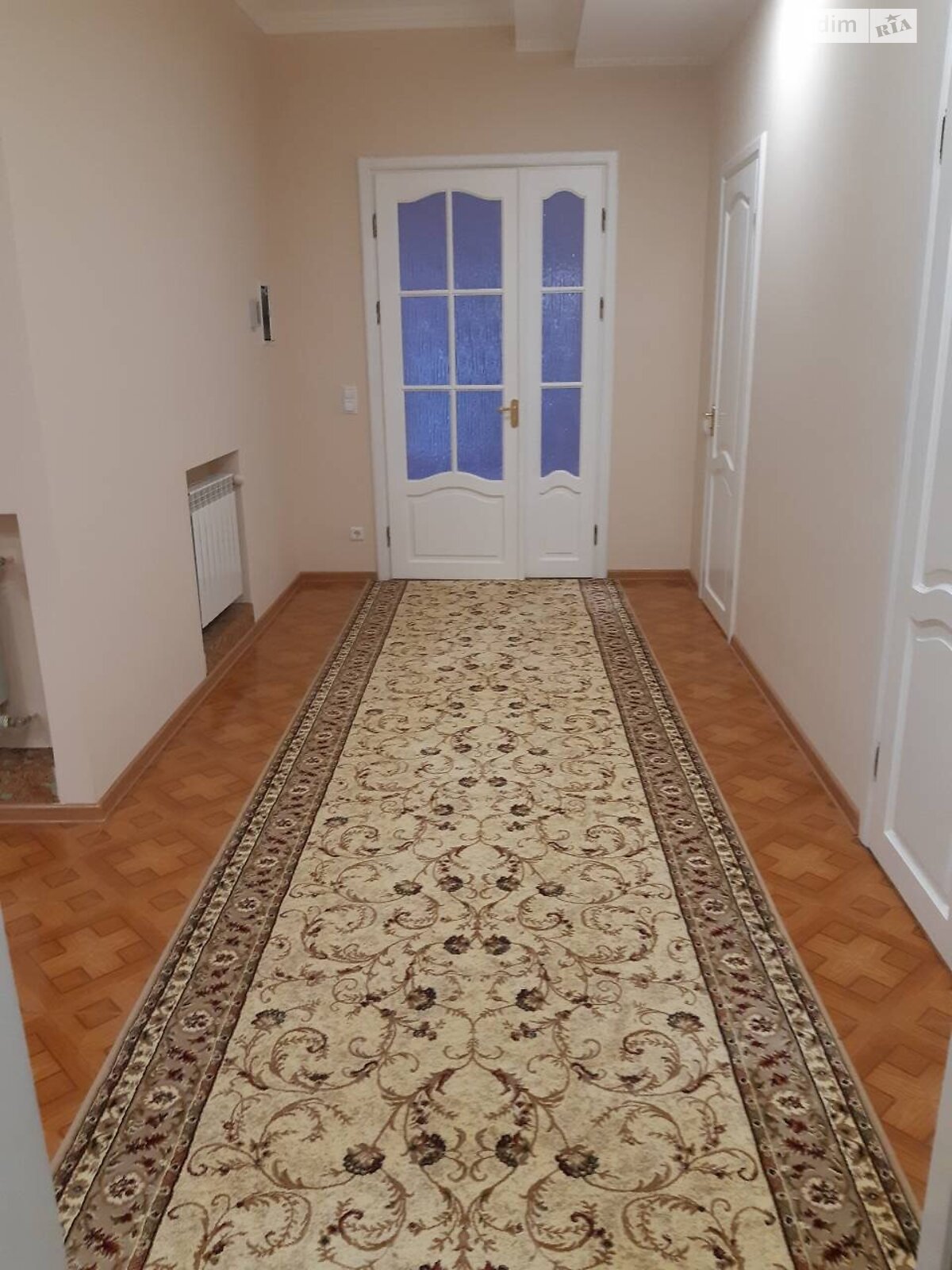 двоповерховий будинок з верандою, 470 кв. м, цегла. Продаж в Чернівцях, район Шевченківський фото 1 двоповерховий будинок з верандою, 470 кв. м, цегла. Продаж в Чернівцях, район Шевченківський фото 1