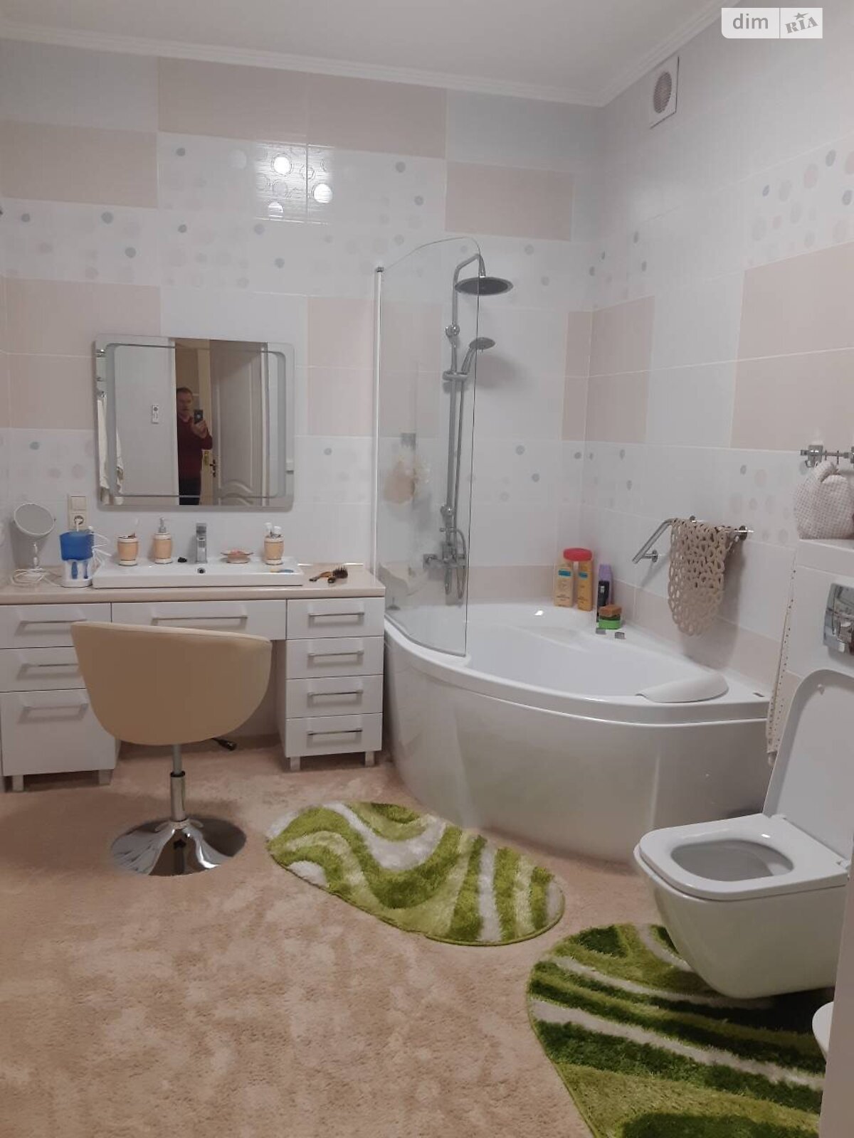 двоповерховий будинок з верандою, 470 кв. м, цегла. Продаж в Чернівцях, район Шевченківський фото 1 двоповерховий будинок з верандою, 470 кв. м, цегла. Продаж в Чернівцях, район Шевченківський фото 1
