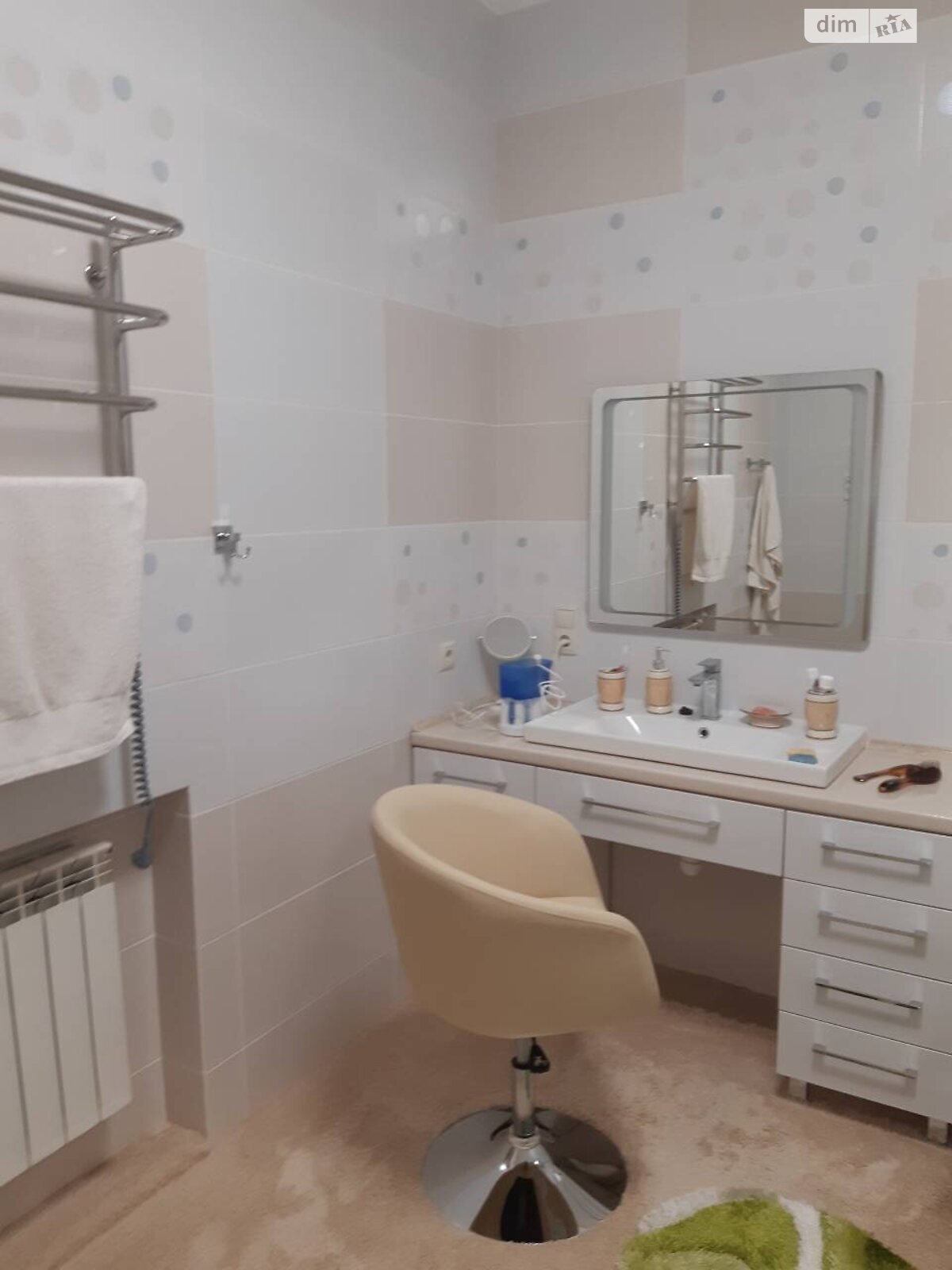 двоповерховий будинок з верандою, 470 кв. м, цегла. Продаж в Чернівцях, район Шевченківський фото 1 двоповерховий будинок з верандою, 470 кв. м, цегла. Продаж в Чернівцях, район Шевченківський фото 1