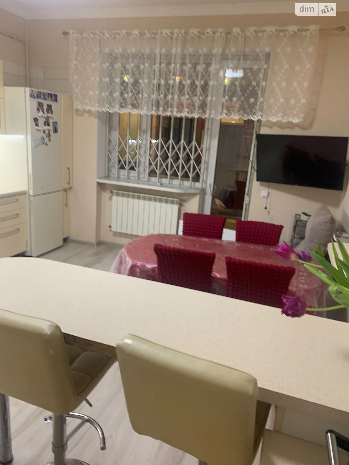 двоповерховий будинок з верандою, 470 кв. м, цегла. Продаж в Чернівцях, район Шевченківський фото 1 двоповерховий будинок з верандою, 470 кв. м, цегла. Продаж в Чернівцях, район Шевченківський фото 1