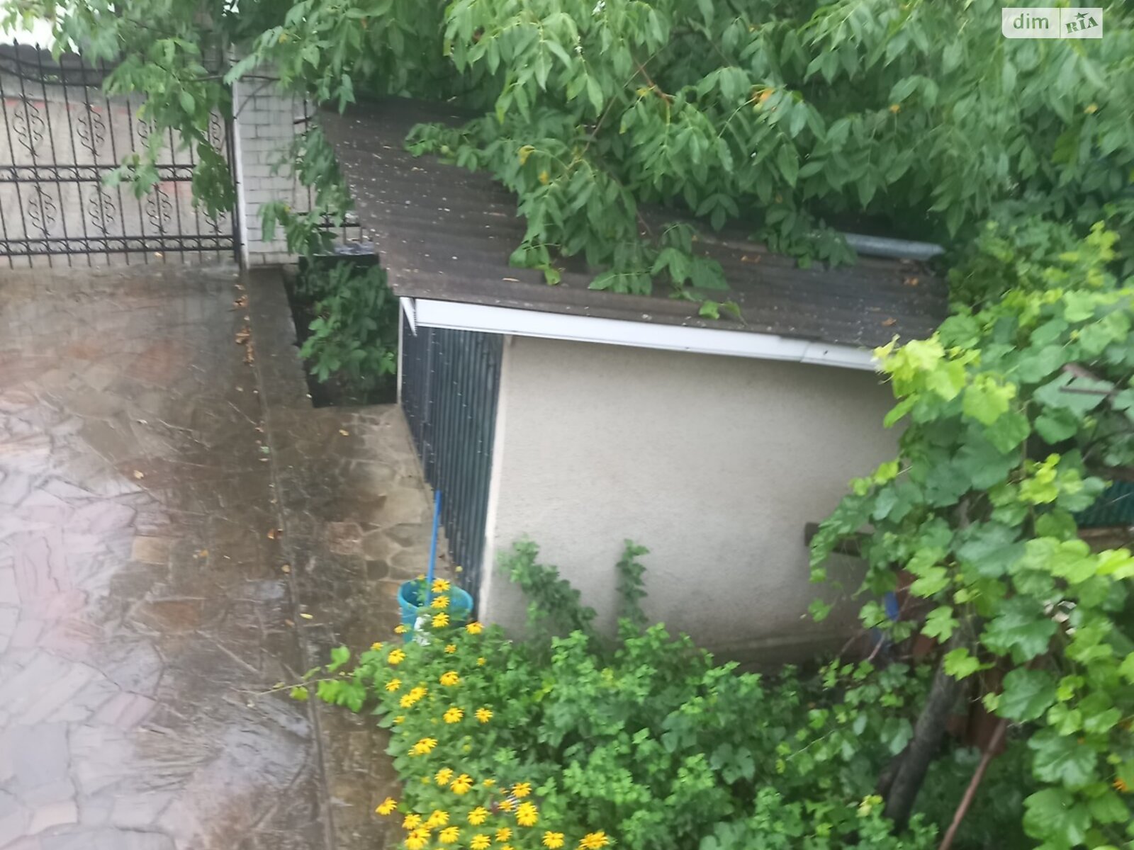 одноэтажный дом с гаражом, 240 кв. м, кирпич. Продажа в Черновцах район Шевченковский фото 1 одноэтажный дом с гаражом, 240 кв. м, кирпич. Продажа в Черновцах район Шевченковский фото 1