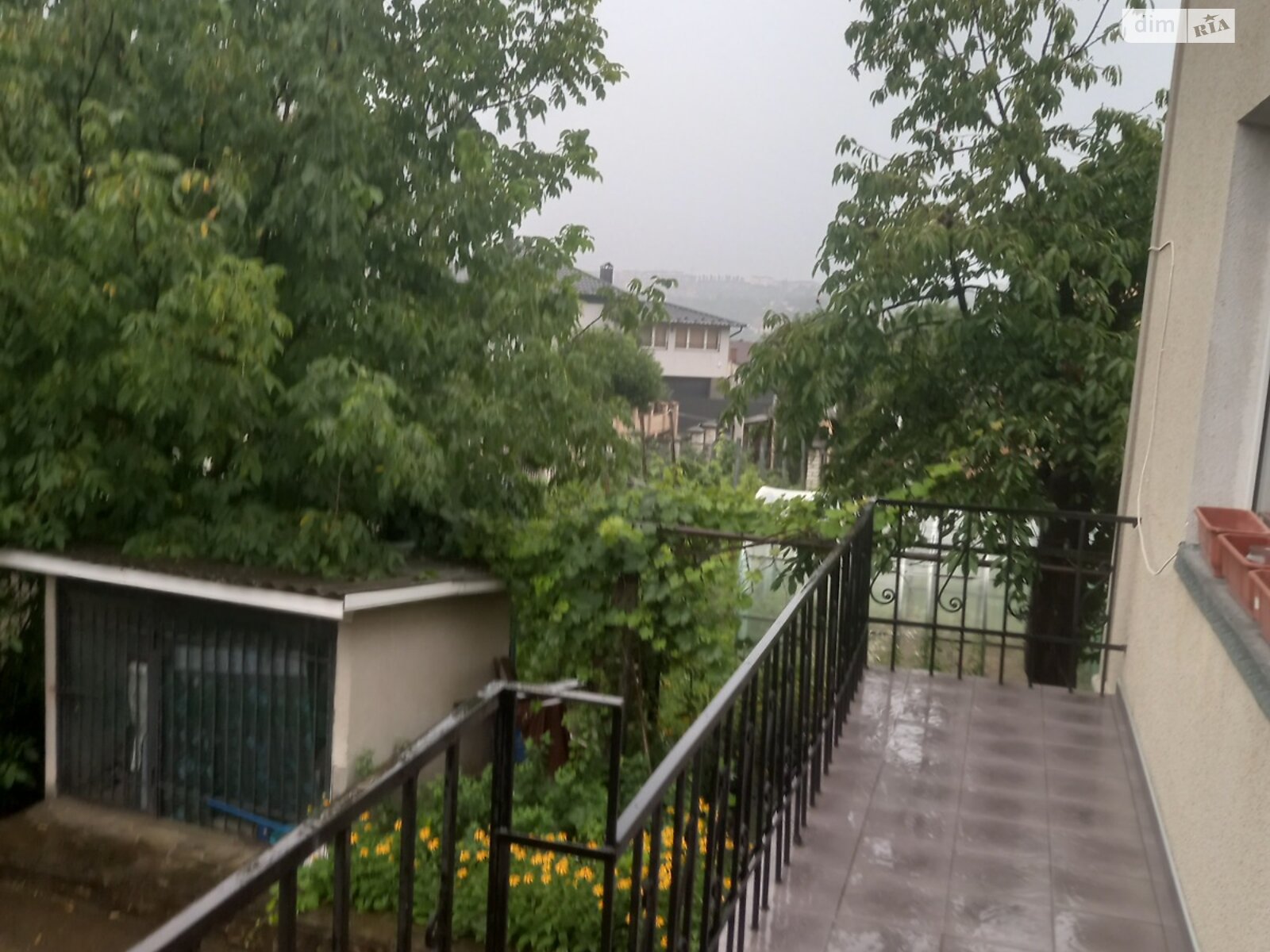 одноэтажный дом с гаражом, 240 кв. м, кирпич. Продажа в Черновцах район Шевченковский фото 1 одноэтажный дом с гаражом, 240 кв. м, кирпич. Продажа в Черновцах район Шевченковский фото 1