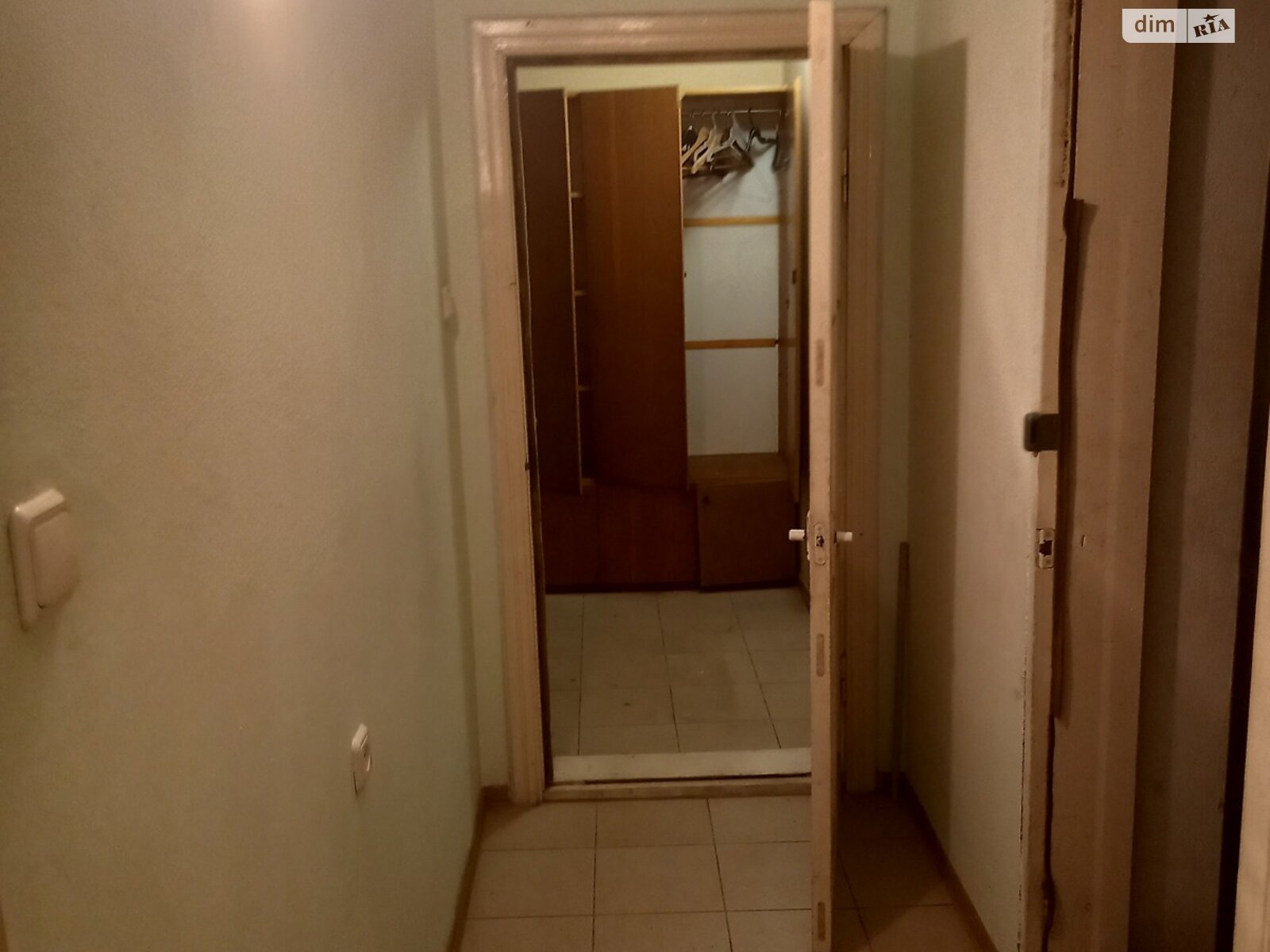 одноэтажный дом с гаражом, 240 кв. м, кирпич. Продажа в Черновцах район Шевченковский фото 1 одноэтажный дом с гаражом, 240 кв. м, кирпич. Продажа в Черновцах район Шевченковский фото 1