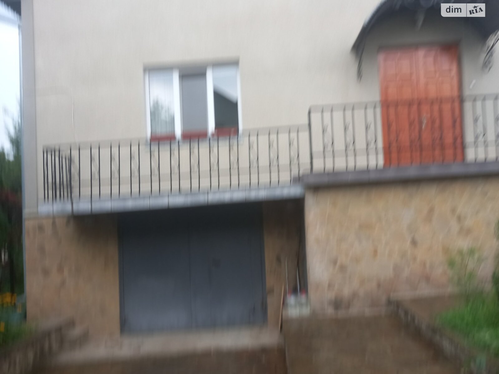 одноэтажный дом с гаражом, 240 кв. м, кирпич. Продажа в Черновцах район Шевченковский фото 1 одноэтажный дом с гаражом, 240 кв. м, кирпич. Продажа в Черновцах район Шевченковский фото 1