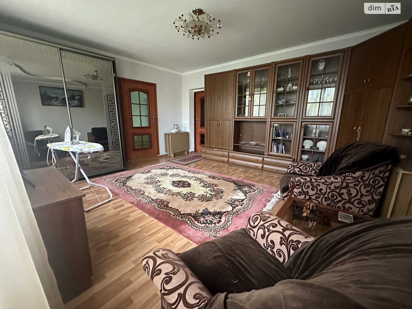двоповерховий будинок, 130 кв. м, цегла. Продаж в Чернівцях, район Шевченківський фото 1 двоповерховий будинок, 130 кв. м, цегла. Продаж в Чернівцях, район Шевченківський фото 1