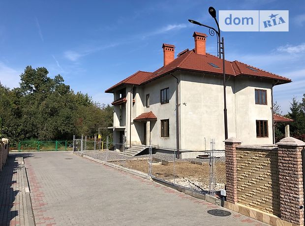 двухэтажный дом с балконом, 279 кв. м, кирпич. Продажа в Черновцах район Центр фото 1 двухэтажный дом с балконом, 279 кв. м, кирпич. Продажа в Черновцах район Центр фото 1