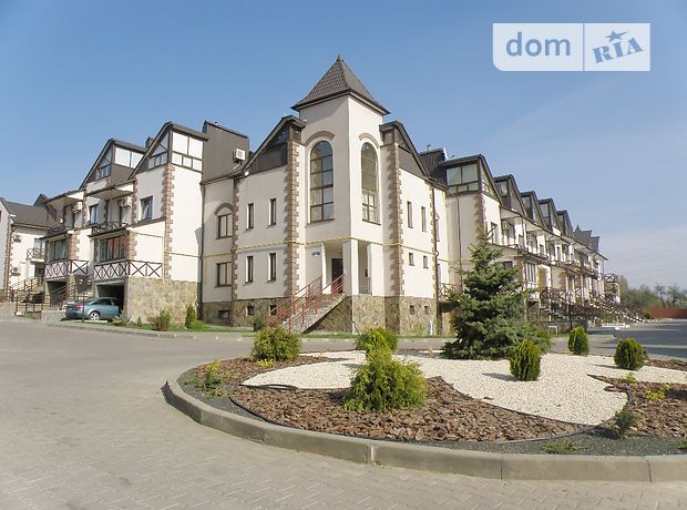двухэтажный дом с садом, 260 кв. м, кирпич. Продажа в Черновцах район Фастовская фото 1 двухэтажный дом с садом, 260 кв. м, кирпич. Продажа в Черновцах район Фастовская фото 1