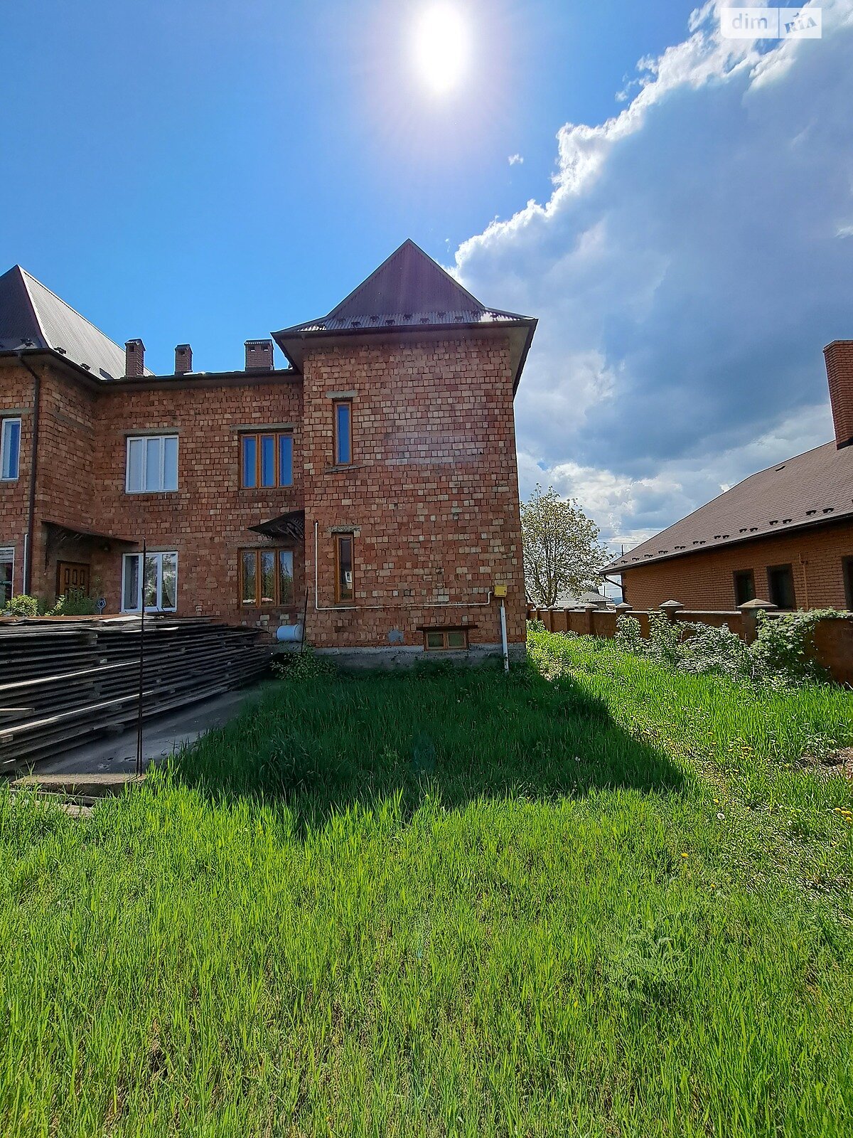 двухэтажный дом, 195 кв. м, кирпич. Продажа в Черновцах район П.-Кольцевая фото 1