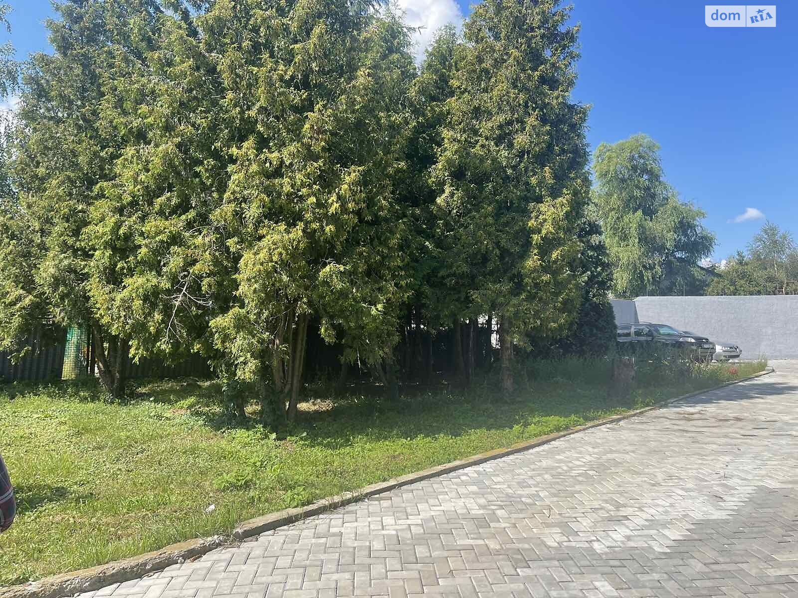 трехэтажный дом с мансардой, 290 кв. м, кирпич. Продажа в Черновцах район Роша фото 1 трехэтажный дом с мансардой, 290 кв. м, кирпич. Продажа в Черновцах район Роша фото 1