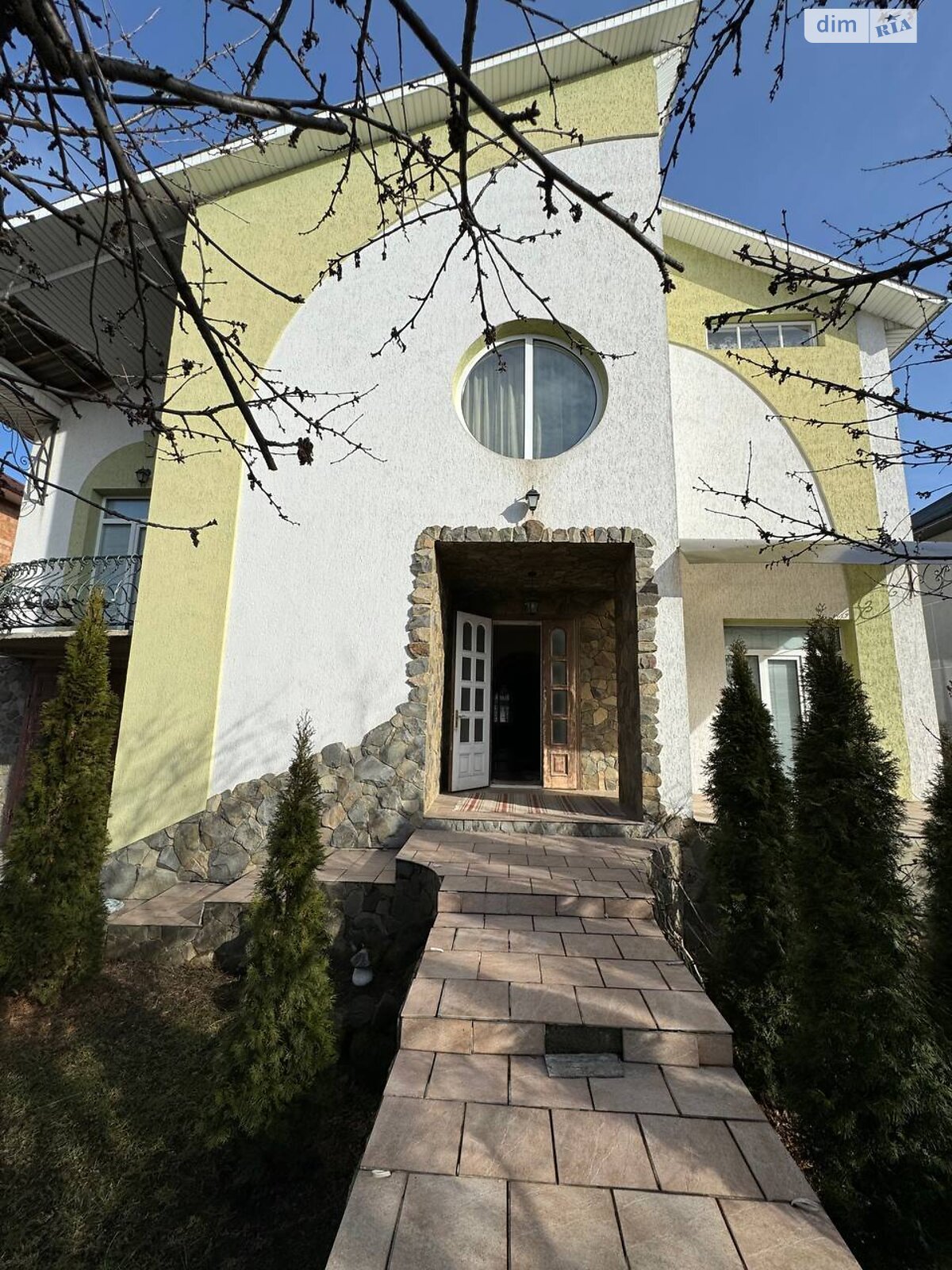 двухэтажный дом, 412 кв. м, кирпич. Продажа в Черновцах район Роша фото 1