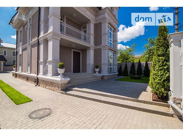 Продажа дома, 195м², Черновцы, р‑н. Роша, Заставнянская улица Продажа дома, 195м², Черновцы, р‑н. Роша, Заставнянская улица