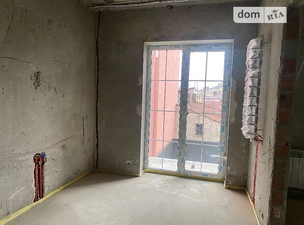 двоповерховий будинок з каміном, 400 кв. м, цегла. Продаж в Чернівцях, район Центр фото 1 двоповерховий будинок з каміном, 400 кв. м, цегла. Продаж в Чернівцях, район Центр фото 1