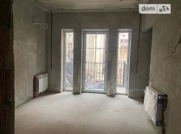 двоповерховий будинок з каміном, 400 кв. м, цегла. Продаж в Чернівцях, район Центр фото 1 двоповерховий будинок з каміном, 400 кв. м, цегла. Продаж в Чернівцях, район Центр фото 1