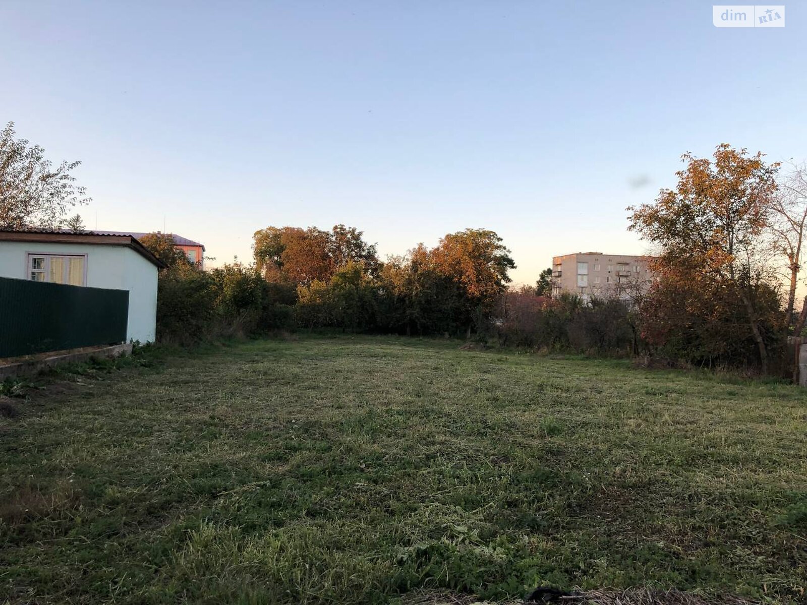 одноэтажный дом с верандой, 101.8 кв. м, дерево и кирпич. Продажа в Черняхове район Черняхов фото 1 одноэтажный дом с верандой, 101.8 кв. м, дерево и кирпич. Продажа в Черняхове район Черняхов фото 1